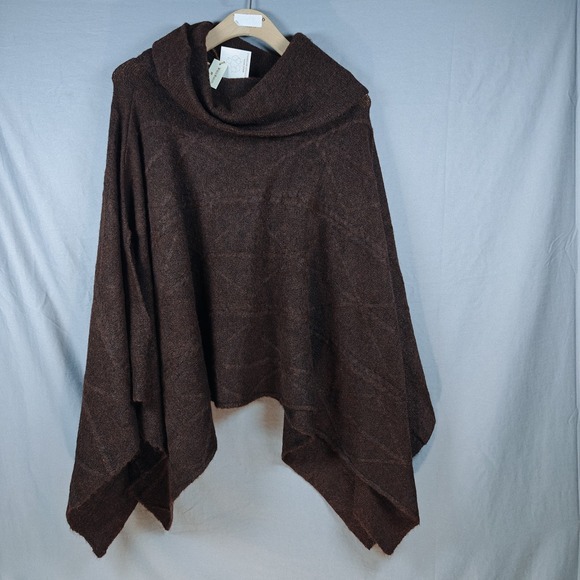 World Market Recycled Yarn Cable Knit Funnel Neck Sweater Poncho Brown NWT - Picture 3 of 16